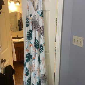 Vacation Dress - Tropical Print Maxi Dress Size Medium